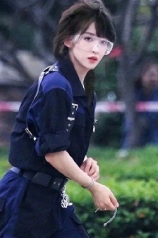 不想一个人